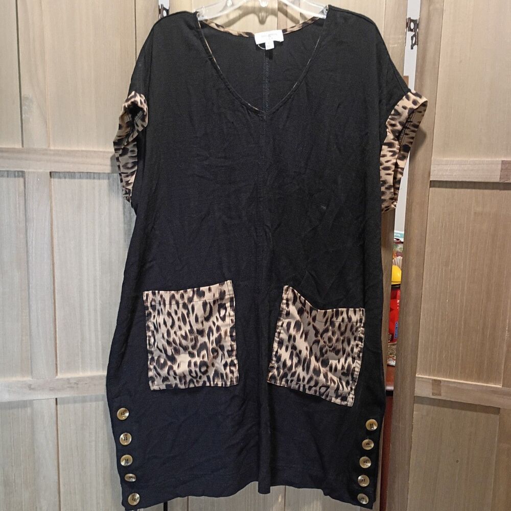 Umgee linen blend black leopard large dress